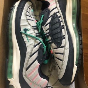 Air Max 98 “Tidal Wave” Obsidian-Luminous Green